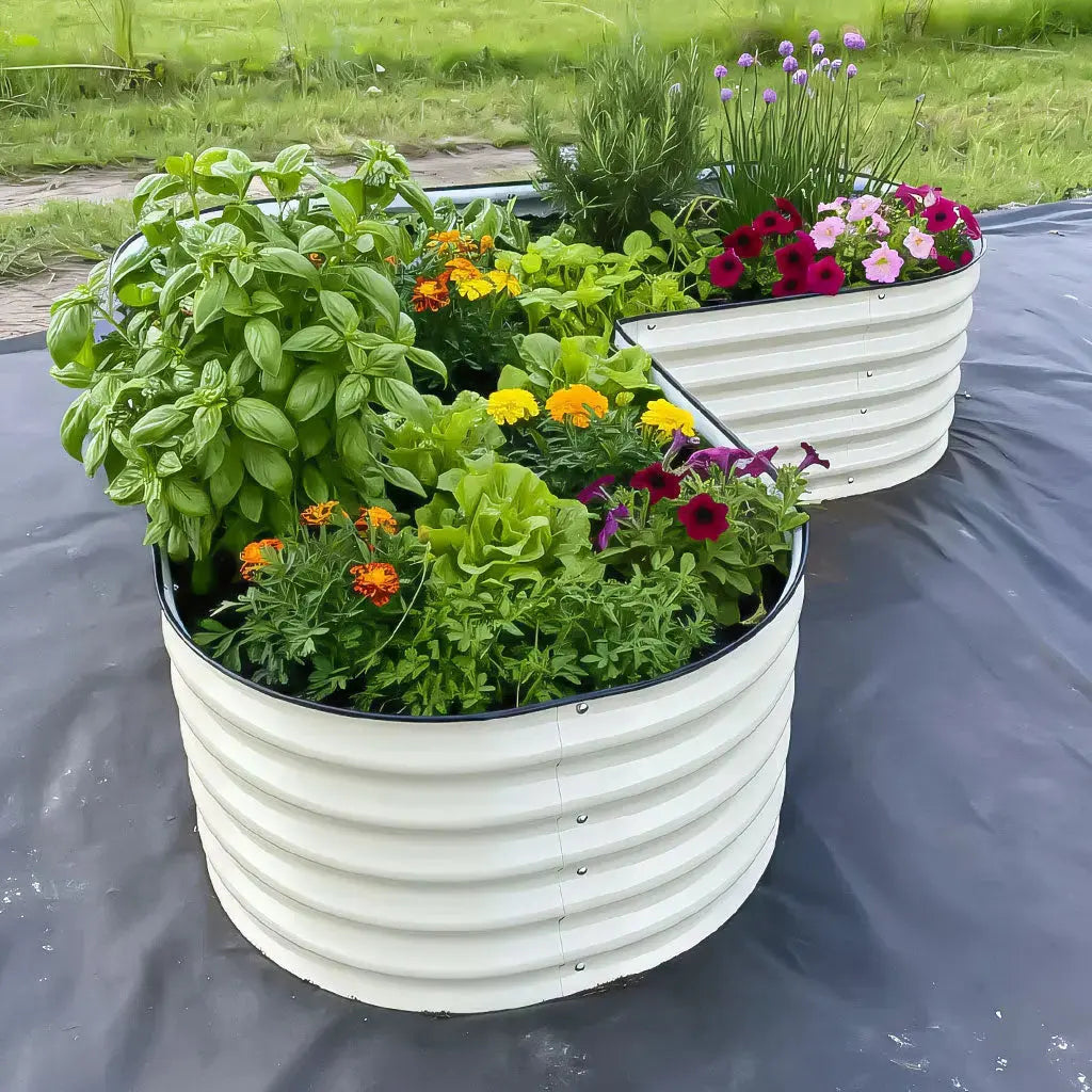heart shaped galvanized planters