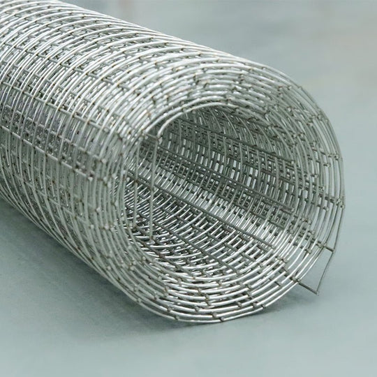 close up of the wire mesh-Vegega