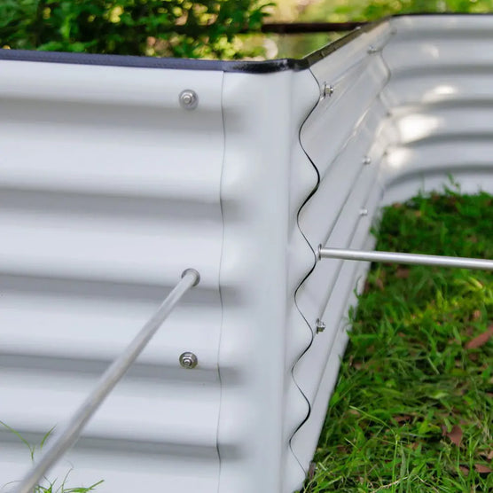 corner details of L-shaped raised bed-Vegega