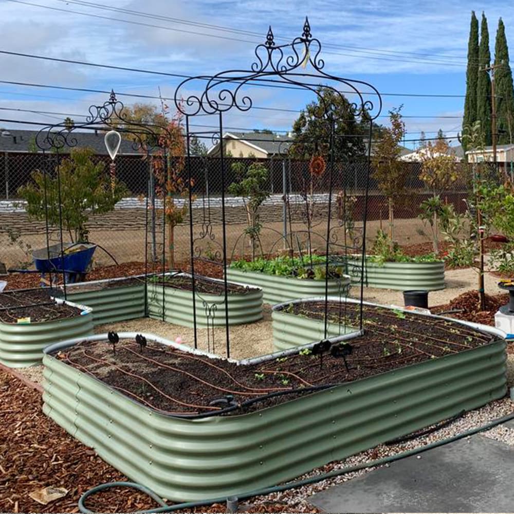 U large metal raised garden bed vegega green